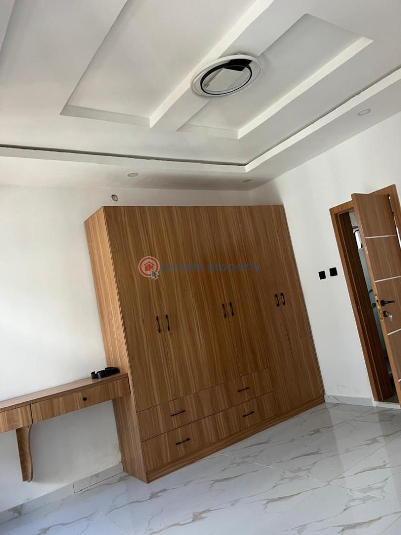 4 bedroom Detached Duplex For Rent Adeniyi Jones Ikeja Lagos - 11