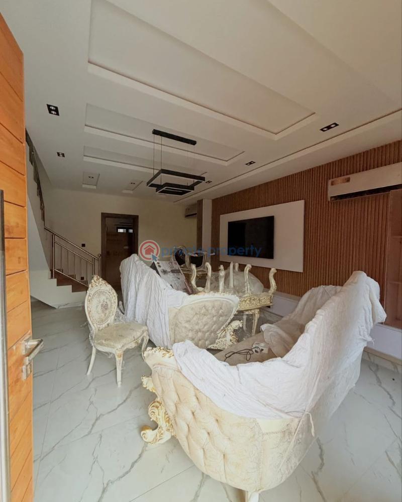4 bedroom Semi detached Duplex For Sale Magodo Gra Phase 1 Kosofe/Ikosi Lagos - 1