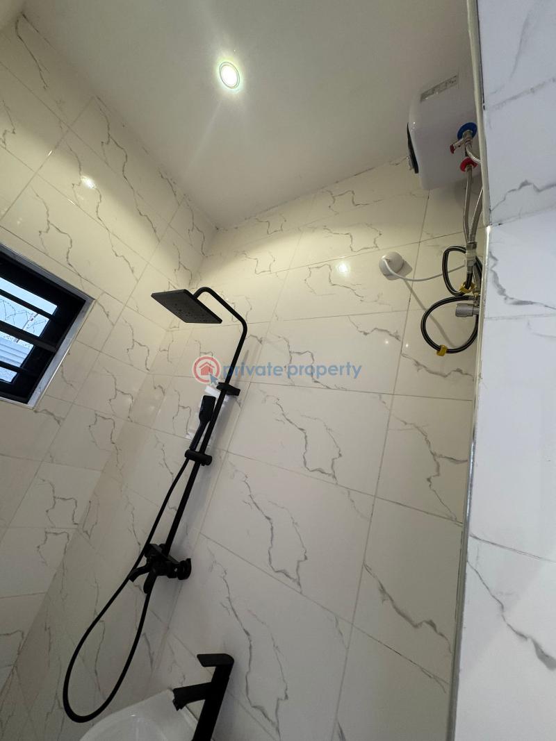 4 bedroom Semi detached Duplex For Sale Along Voice Of Nigeria Road Lugbe Abuja Phase 4  - 9