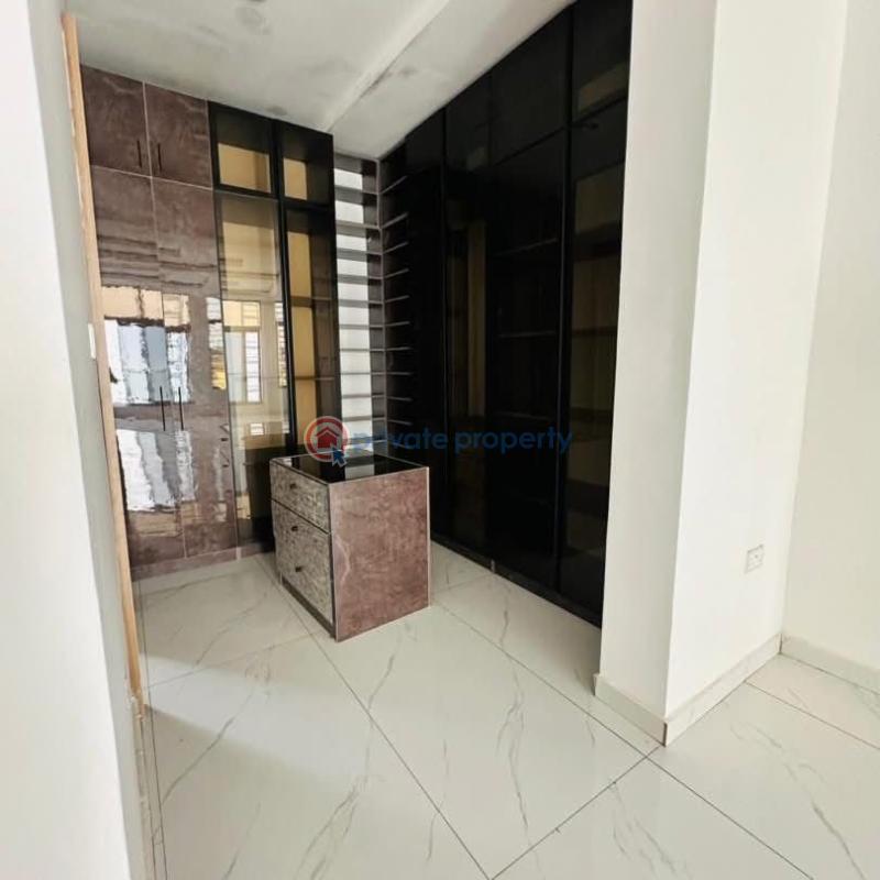 4 bedroom Semi detached Duplex For Sale Omole Phase 1 Ikeja Lagos - 3