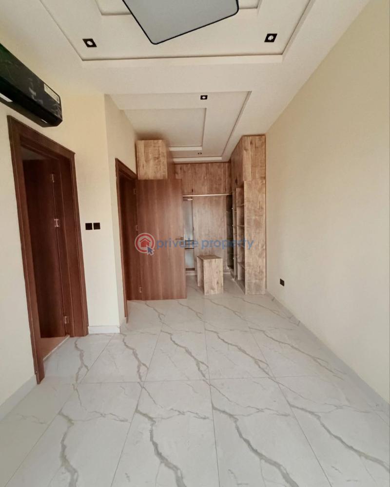 4 bedroom Semi detached Duplex For Sale Magodo Gra Phase 1 Kosofe/Ikosi Lagos - 7