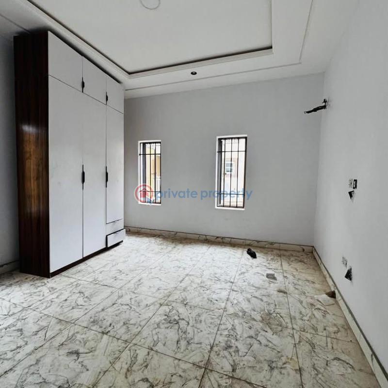 4 bedroom Semi detached Duplex For Sale Magodo Gra Phase 1 Ojodu Lagos - 5