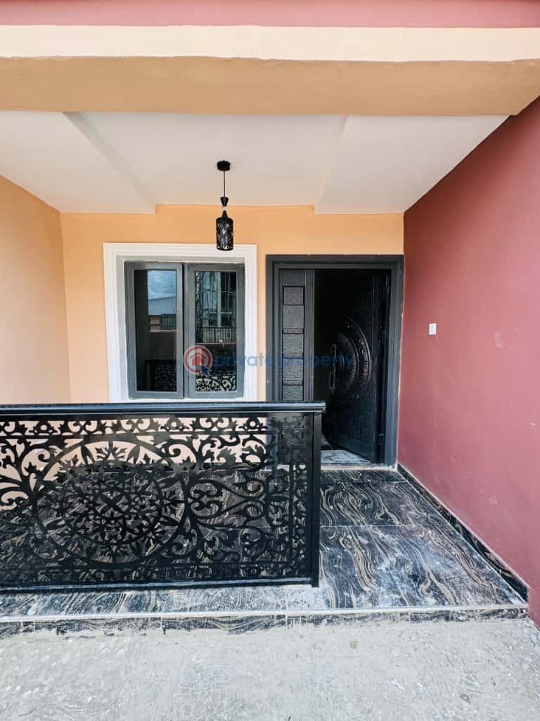 4 bedroom Detached Duplex For Rent Kolapo Ishola Gra Akobo Ibadan Oyo - 2