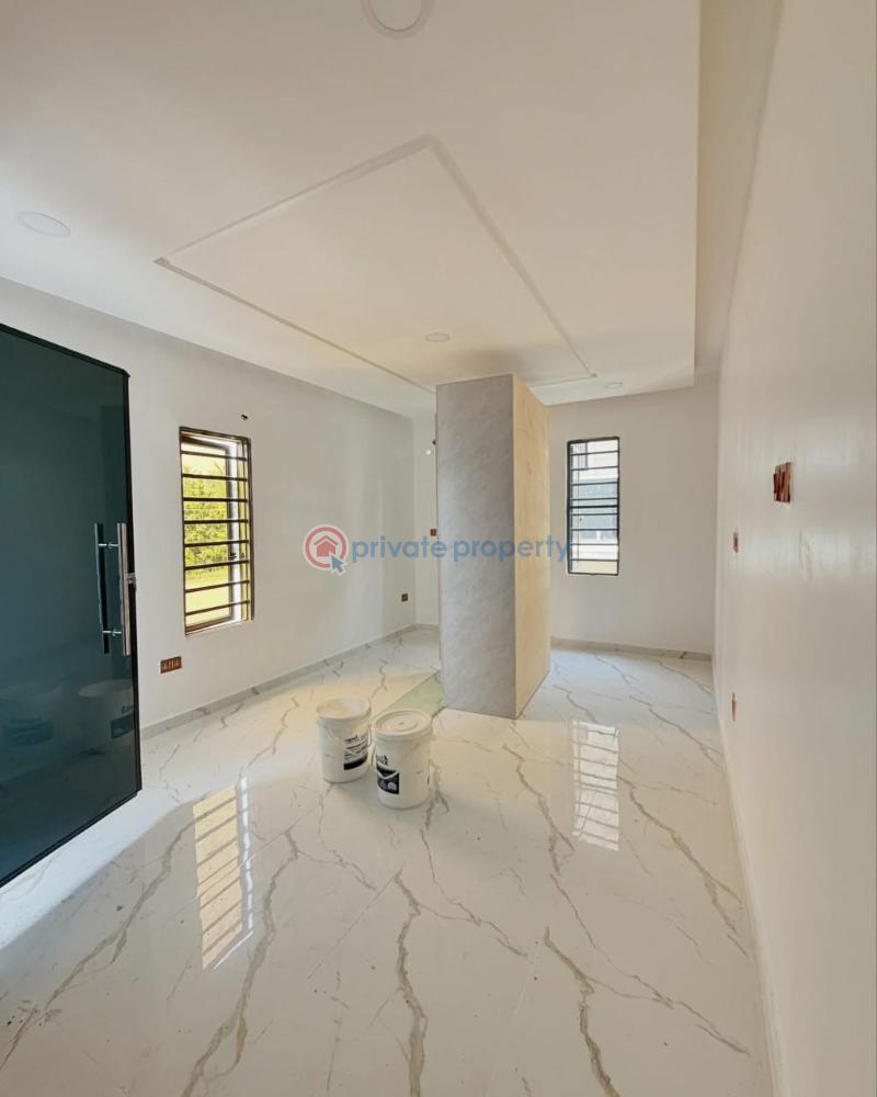 4 bedroom Semi detached Duplex For Sale Anthony Maryland Lagos - 1