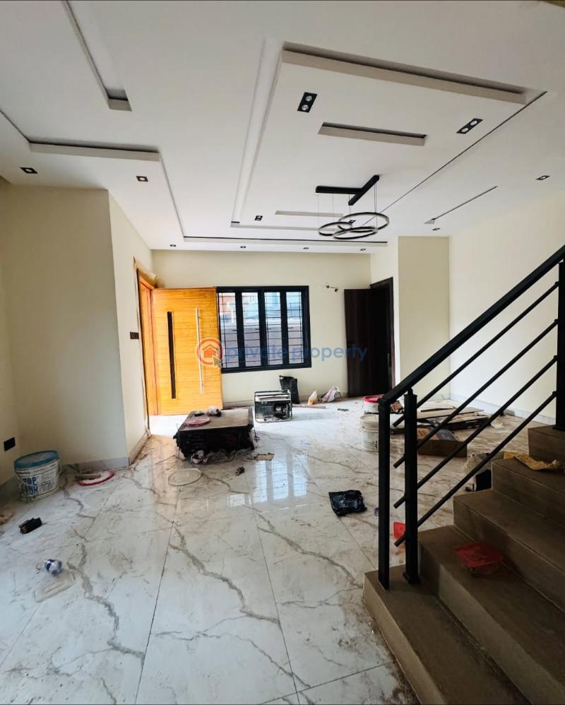 4 bedroom Semi detached Duplex For Sale Magodo Gra 1 Magodo Kosofe/Ikosi Lagos - 1