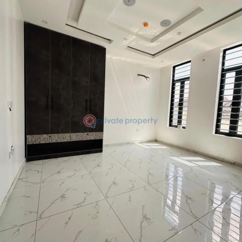 4 bedroom Semi detached Duplex For Sale Omole Phase 1 Ikeja Lagos - 10