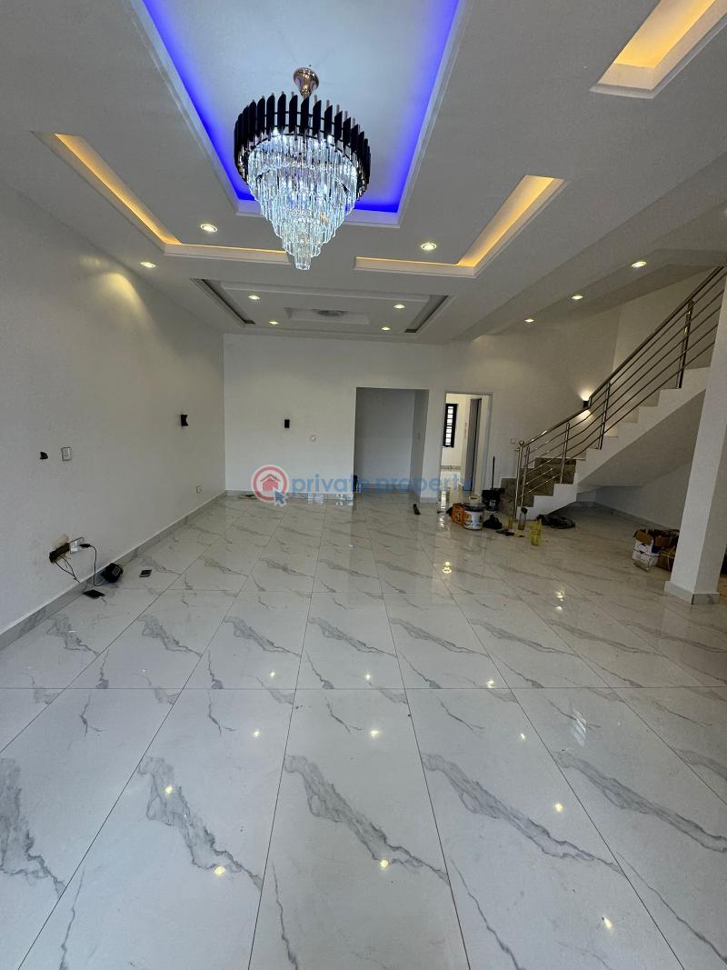 4 bedroom Semi detached Duplex For Sale Along Voice Of Nigeria Road Lugbe Abuja Phase 4  - 17