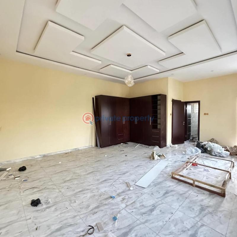 4 bedroom Semi detached Duplex For Sale Maryland Lagos - 6