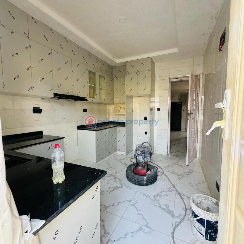 4 bedroom Semi detached Duplex For Sale Anthony Maryland Maryland Lagos - 9