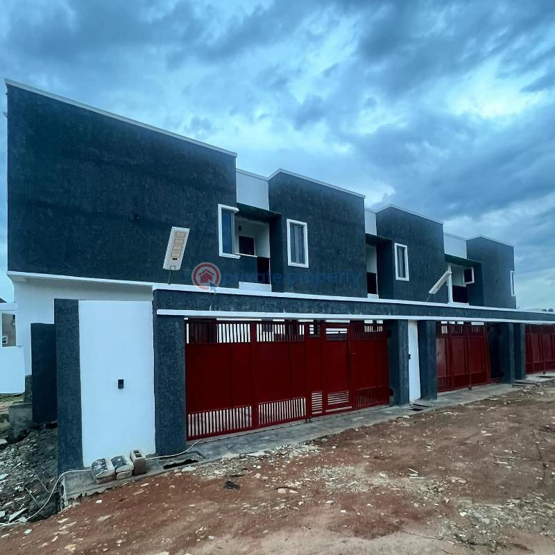 4 bedroom Semi detached Duplex For Sale Anthony Maryland Maryland Lagos - 2