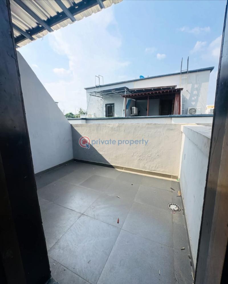 4 bedroom Semi detached Duplex For Sale Maryland Lagos - 5