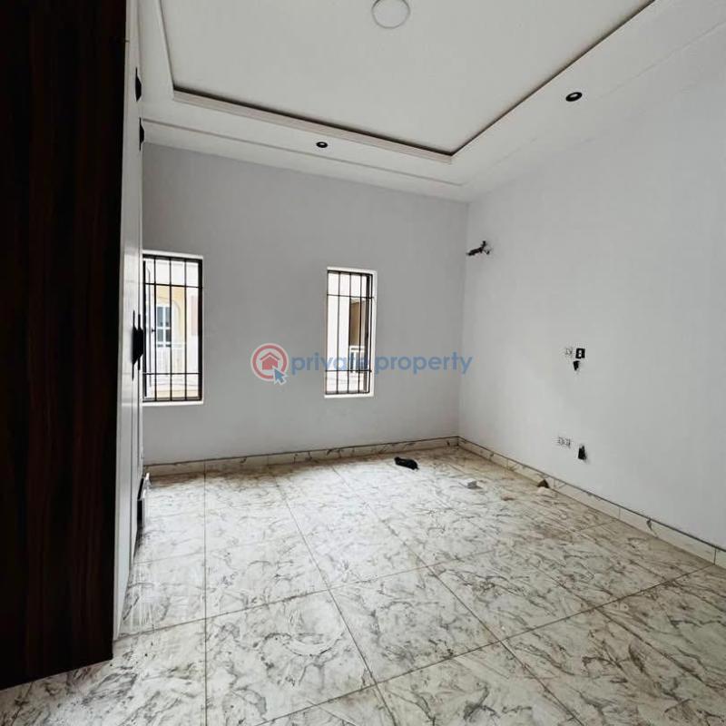 4 bedroom Semi detached Duplex For Sale Magodo Gra Phase 1 Ojodu Lagos - 2