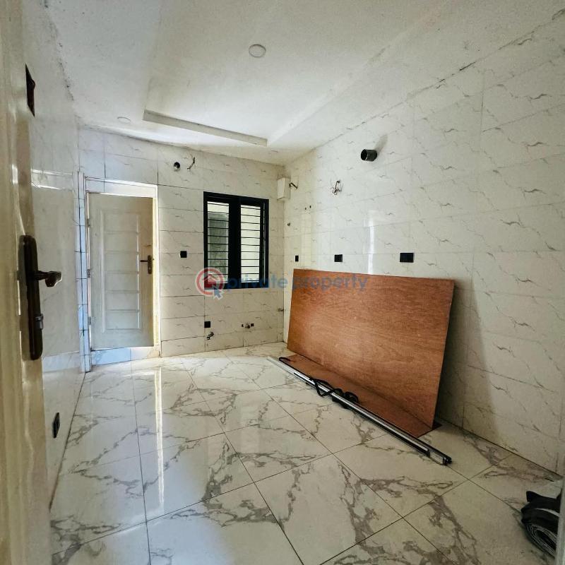 4 bedroom Semi detached Duplex For Sale Anthony Maryland Maryland Lagos - 7