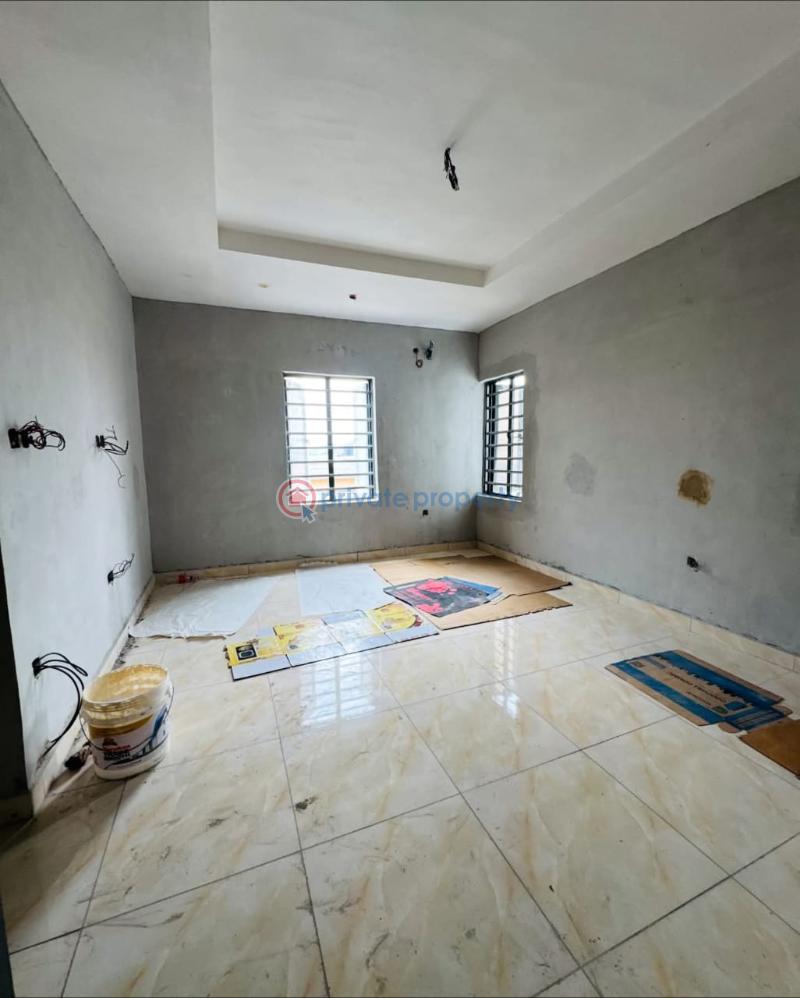 4 bedroom Terraced Duplex For Sale Anthony Maryland Lagos - 11