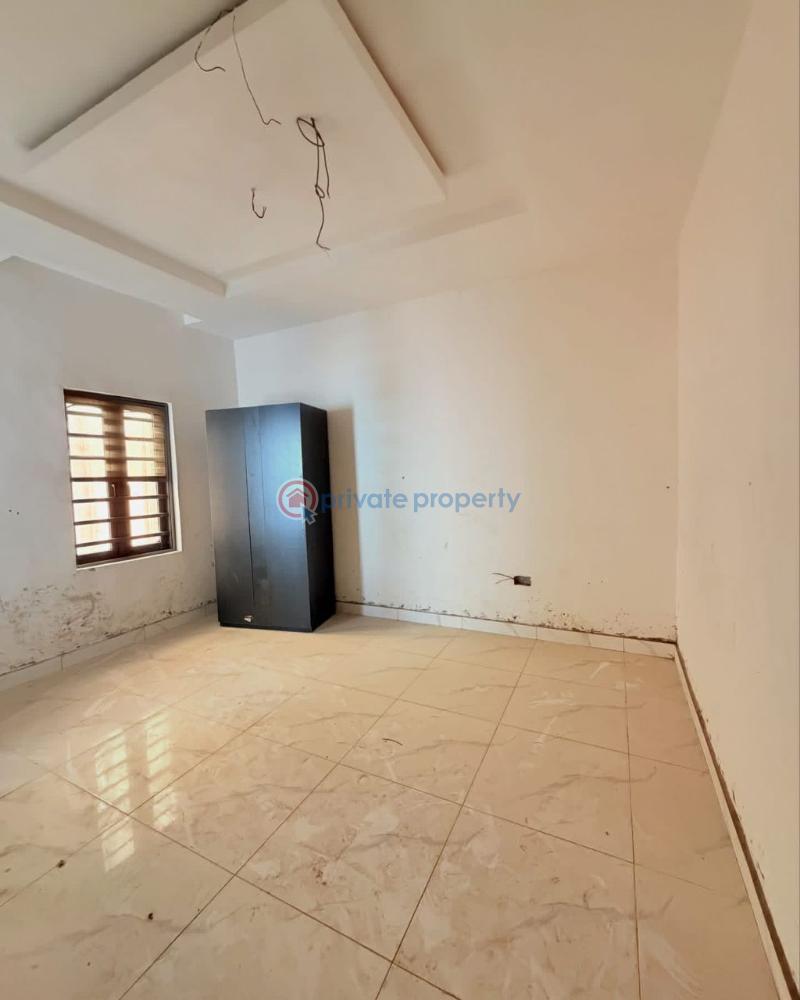 4 bedroom Terraced Duplex For Sale Ajao Estate, Airport Road Ikeja Lagos - 5