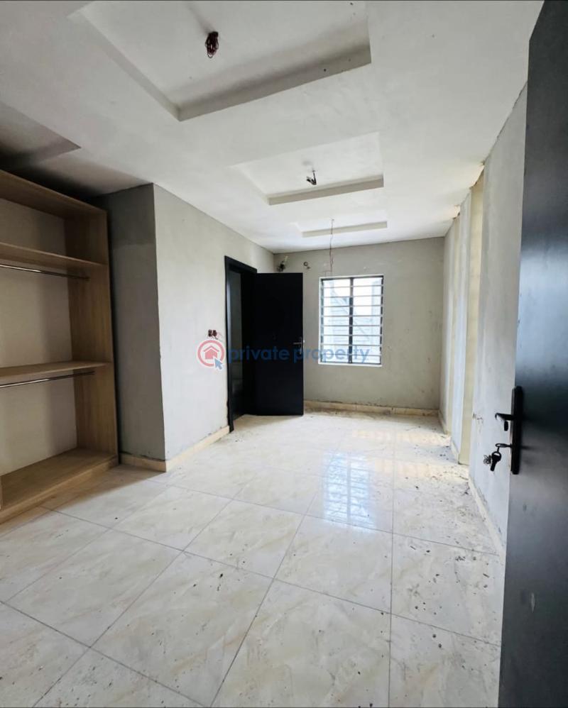 4 bedroom Terraced Duplex For Sale Anthony Maryland Lagos - 6