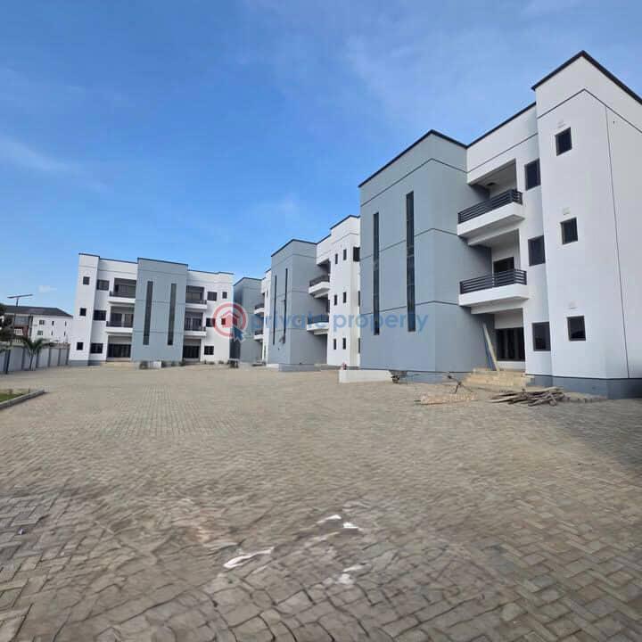 4 bedroom Terraced Duplex For Sale Jahi Abuja Phase 2  - 9