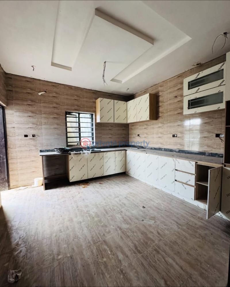 4 bedroom Terraced Duplex For Sale Anthony Maryland Lagos - 3
