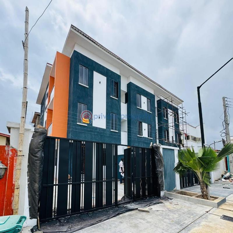 4 bedroom Terraced Duplex For Sale Ogudu GRA Ojota Lagos - 0