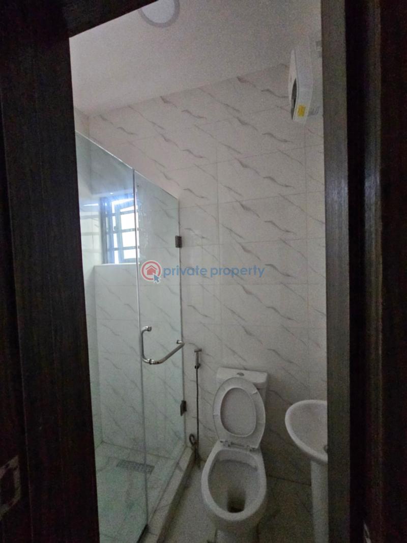 Newly built 4bedroom terrace duplex in thomas estate - 7 4 bedroom Duplex For Rent Thomas Estate Ajah Lagos - 7