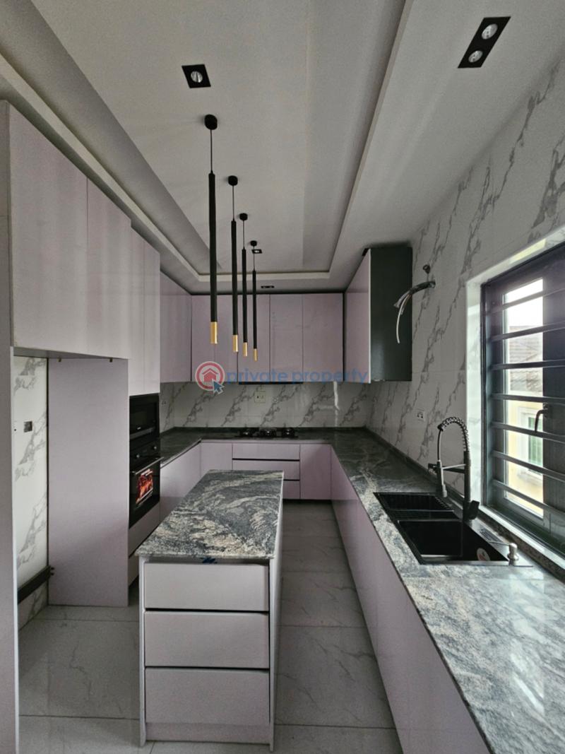 Newly built 4bedroom terrace duplex in thomas estate - 11 4 bedroom Duplex For Rent Thomas Estate Ajah Lagos - 11