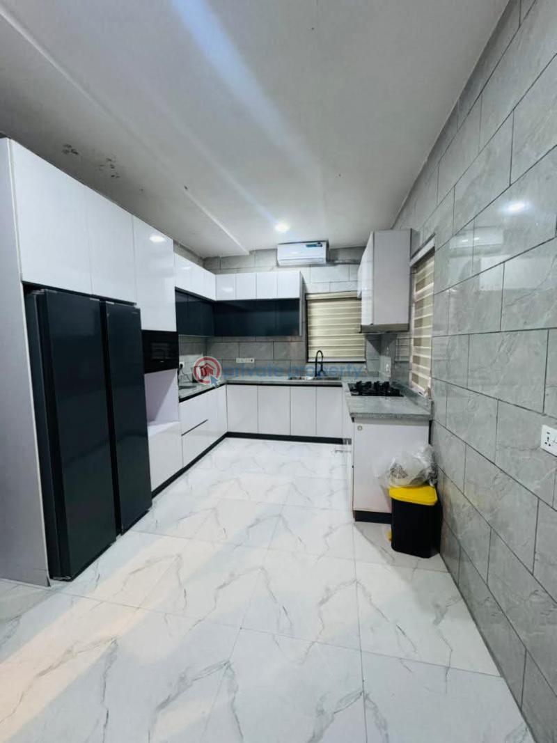 4 bedroom Terraced Duplex For Sale Phase 2 Magodo Kosofe/Ikosi Lagos - 4