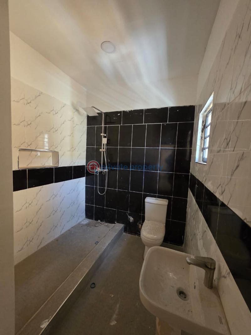 4 bedroom Duplex For Sale Idu Abuja Phase 4  - 8