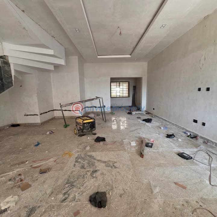 4 bedroom Terraced Duplex For Sale Jahi Abuja Phase 2  - 1