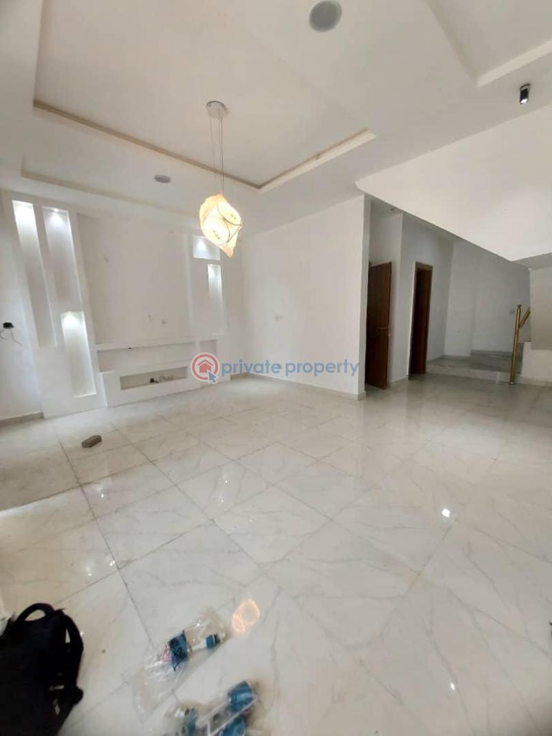 4 bedroom Duplex For Rent Ologolo Lekki Lagos - 1
