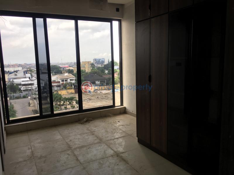 4 bedroom Maisonette For Sale Shonibare Estate Maryland Lagos - 3