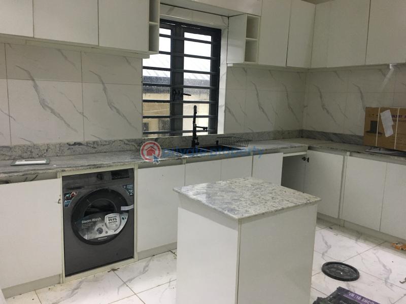 4 bedroom Terraced Duplex For Sale Off Sunmola Street Mende Maryland Lagos - 15