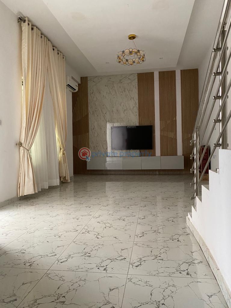 4 bedroom Terrace For Rent Estate Lekki Lagos - 2