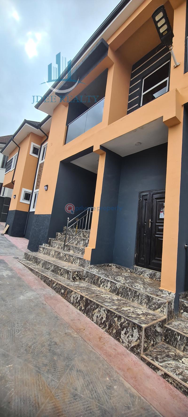 3 bedroom Block Of Flats For Sale Independence Layout Enugu Suburb Enugu Area  - 1