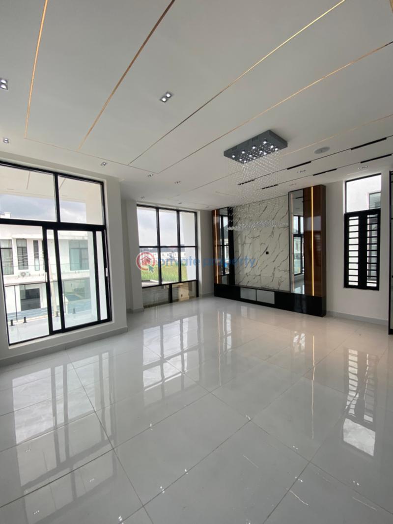 5 bedroom Detached Duplex For Sale Orchid Road Lekki Phase 1 Lagos - 21
