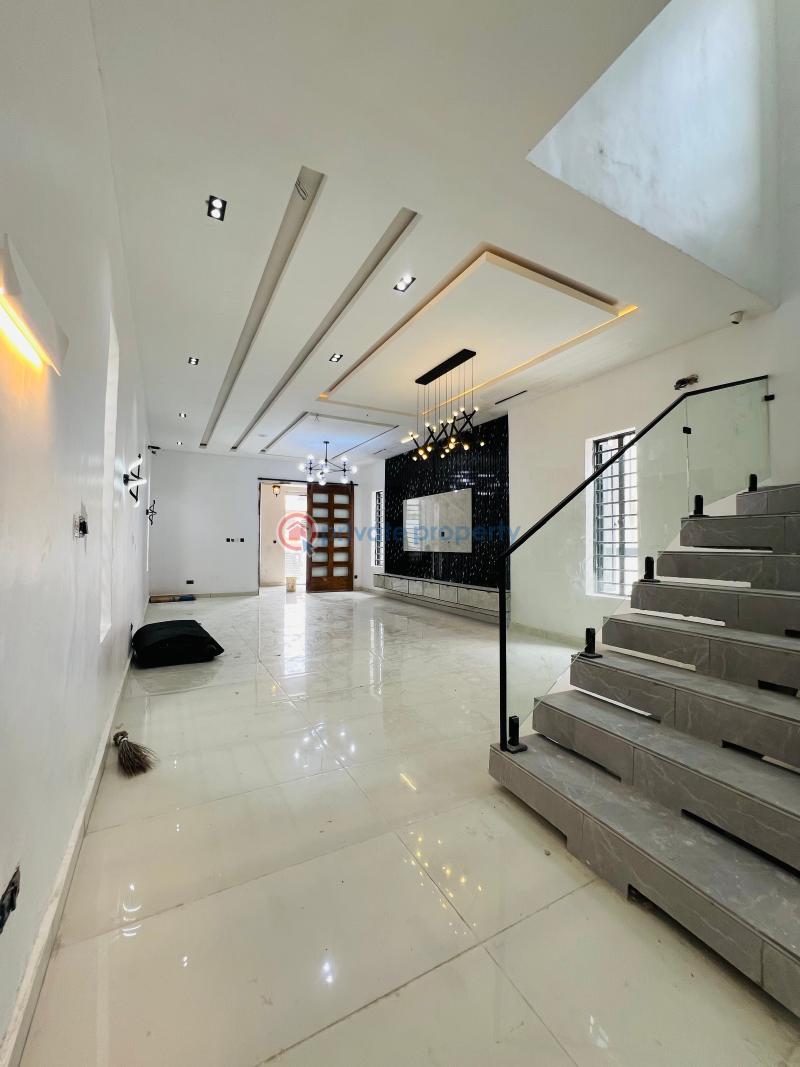 5 bedroom Detached Duplex For Sale Idado Lekki Lagos - 3