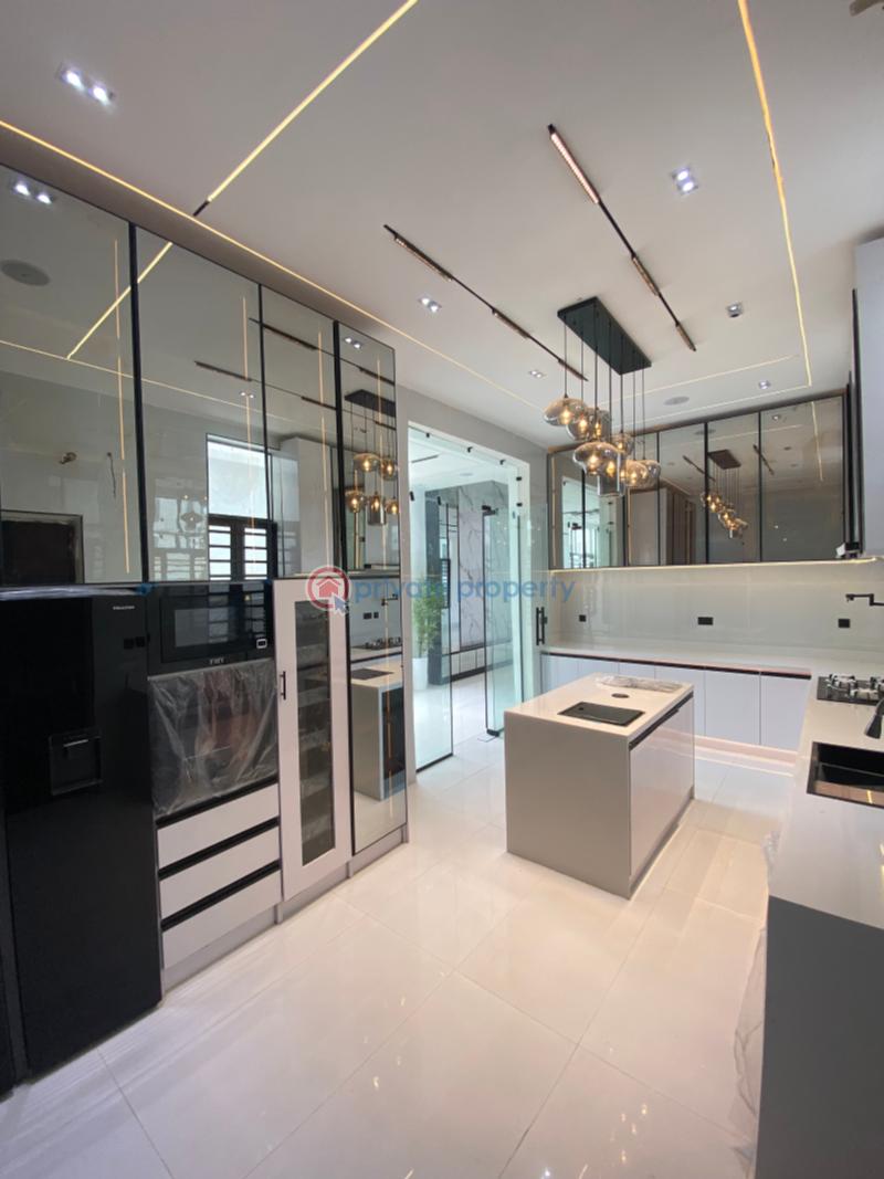 5 bedroom Detached Duplex For Sale Orchid Road Lekki Phase 1 Lagos - 13