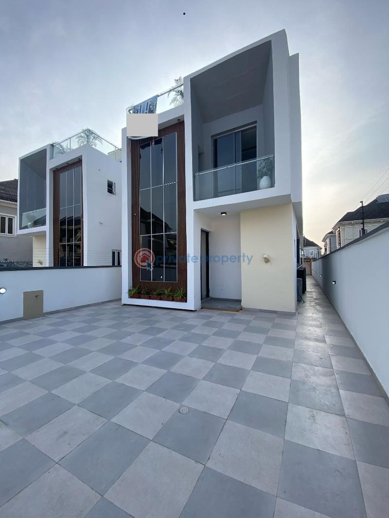 5 bedroom Detached Duplex For Sale Chevy View Chevron Drive Lekki Lagos - 1