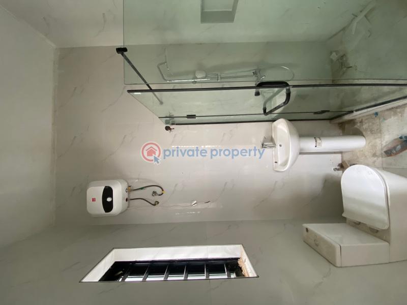 5 bedroom Detached Duplex For Sale Chevron Drive Lekki Lagos - 3