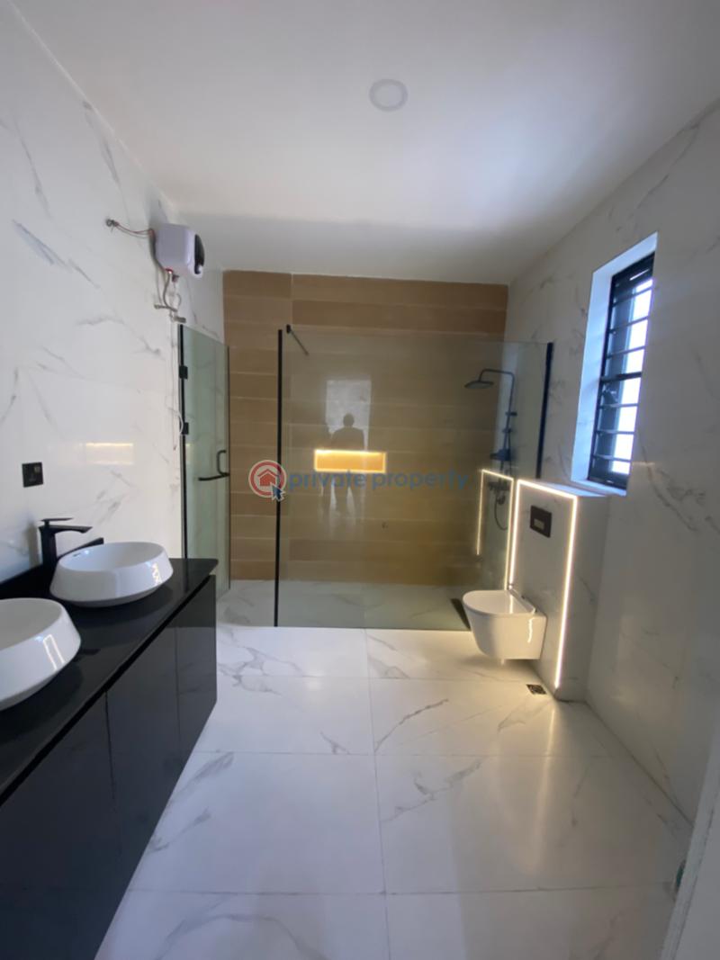 5 bedroom Detached Duplex For Sale Chevron Lekki Lagos Chevron Drive Lekki Lagos - 5