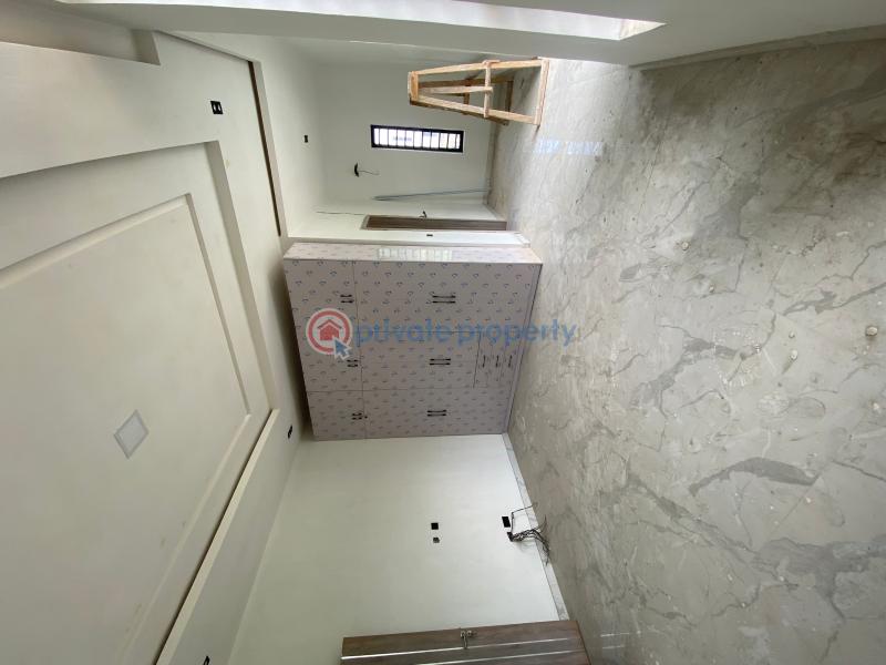 5 bedroom Detached Duplex For Sale Chevron Drive Lekki Lagos - 5