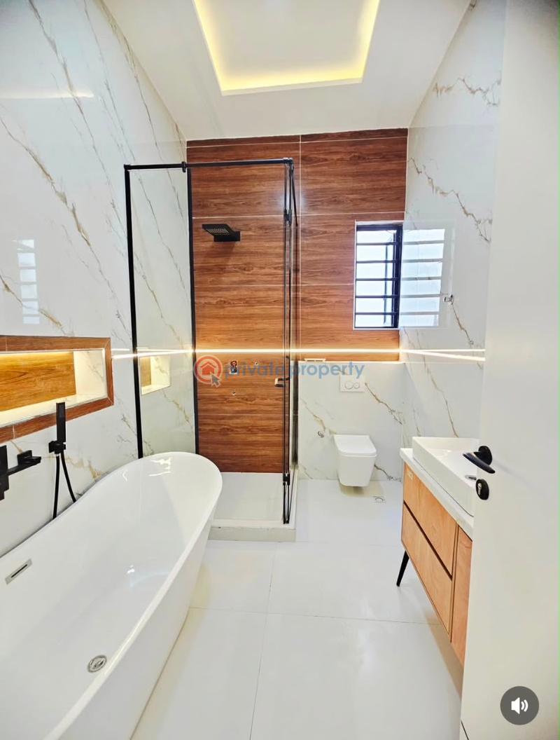 5 bedroom Detached Duplex For Sale Ikota Lekki Lagos State. Ikota Lekki Lagos - 5