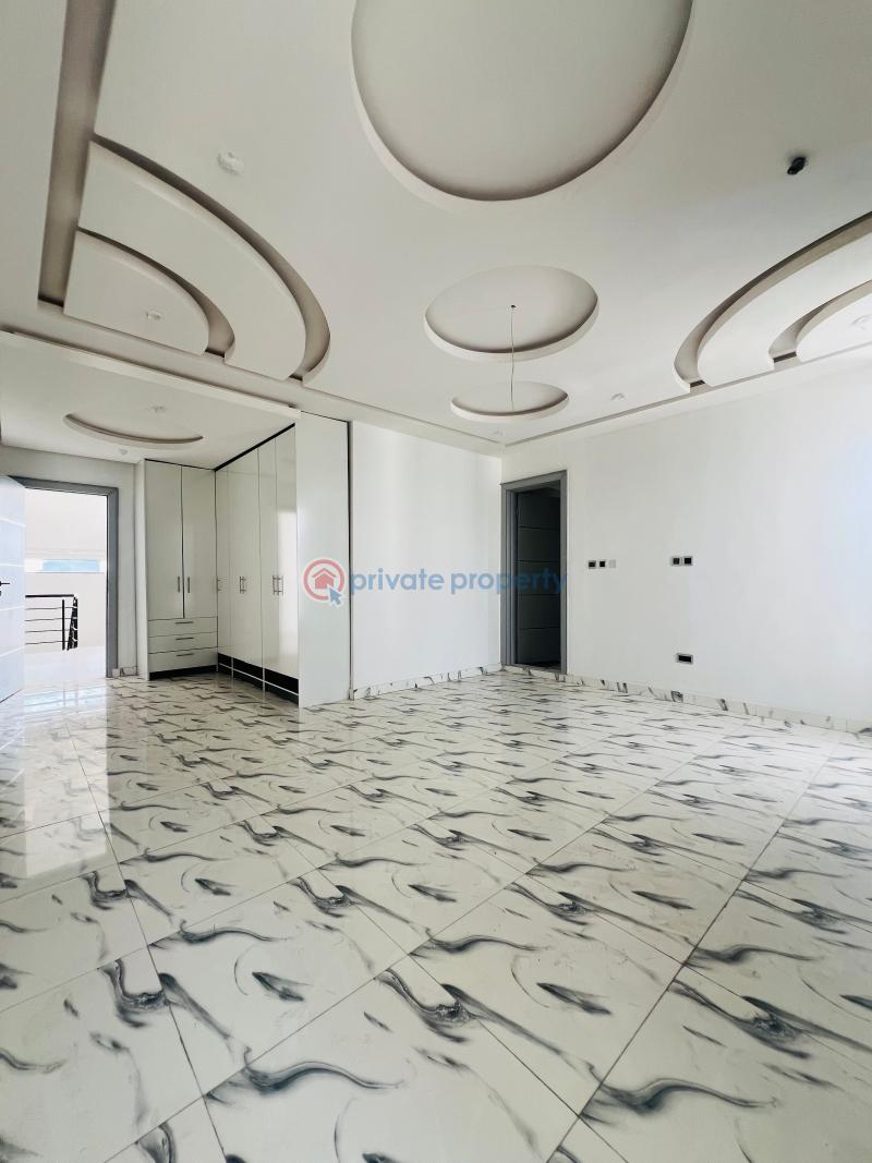 Newly built 5 bed duplex in a gated estate - 7 5 bedroom Detached Duplex For Sale Vgc Victoria Garden City Lekki Lagos - 7