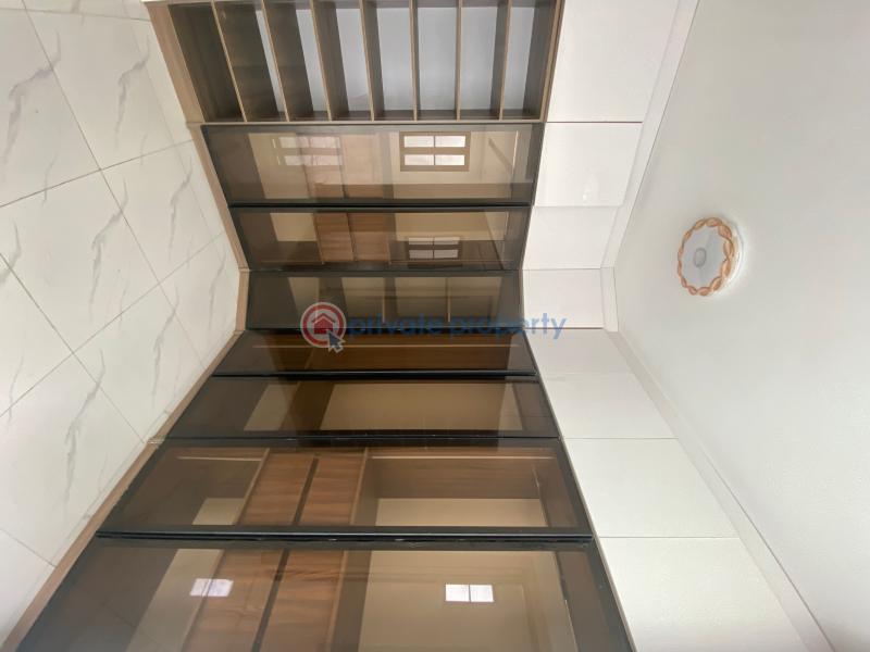 Newly built 5 bed duplex in a gated estate - 5 5 bedroom Detached Duplex For Sale Orchid Lekki Lagos - 5