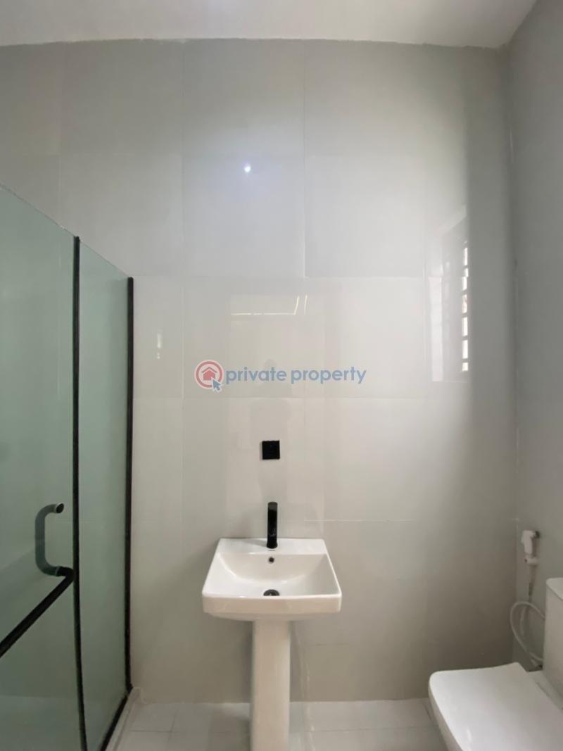 5 bedroom Detached Duplex For Sale Royal Pine Lekki Expressway Lagos - 11
