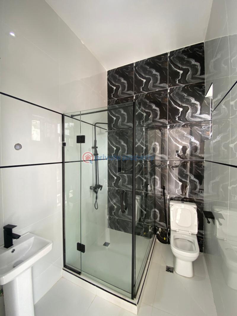 5 bedroom Detached Duplex For Sale Ikota Lekki Lagos - 13