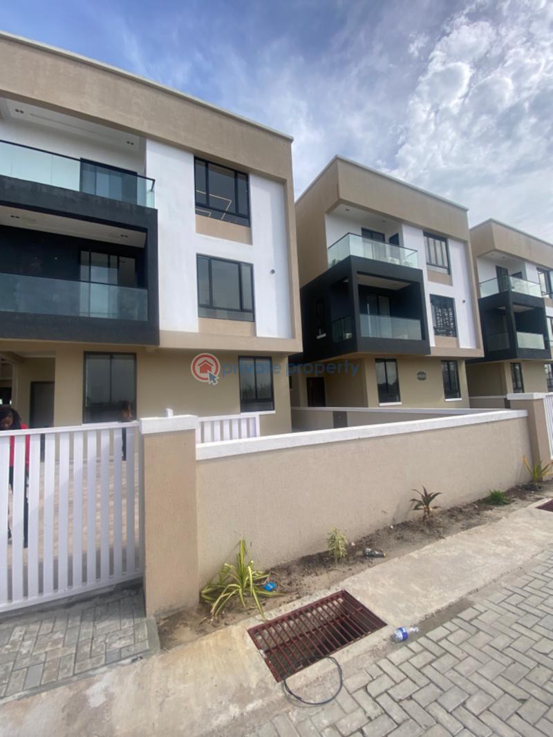 5 bedroom Detached Duplex For Sale Osapa London Lekki Lagos - 1