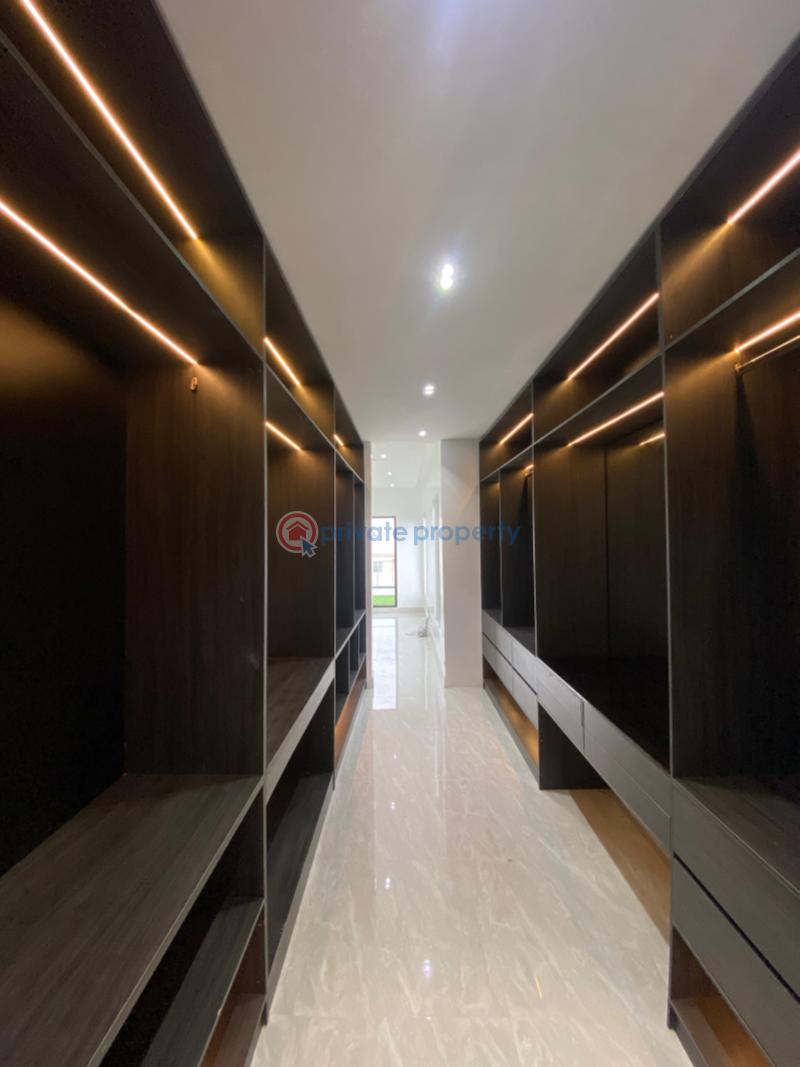 5 bedroom Detached Duplex For Sale Atlantic View Estate Lekki Expressway Lagos - 15