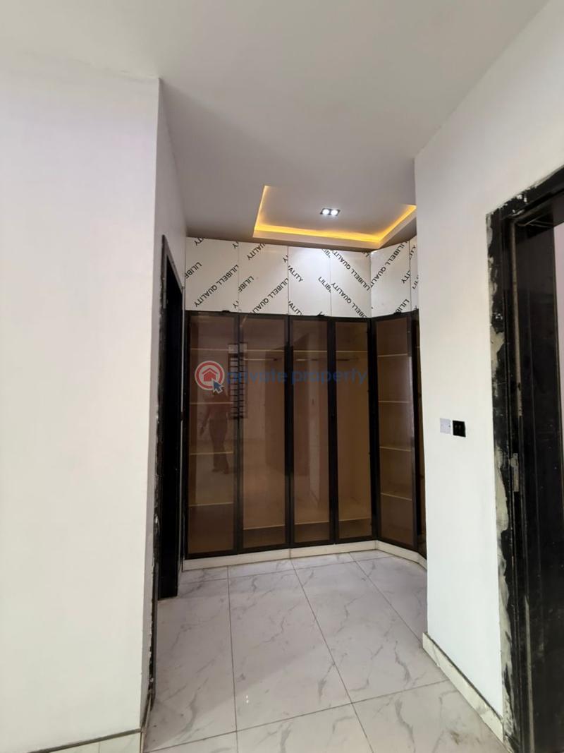 5 bedroom Detached Duplex For Sale Orchid Road Lekki Expressway Lagos - 3
