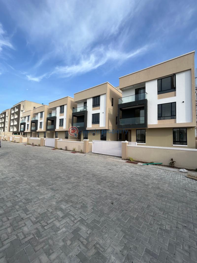 5 bedroom Detached Duplex For Sale Osapa London Lekki Lagos - 0