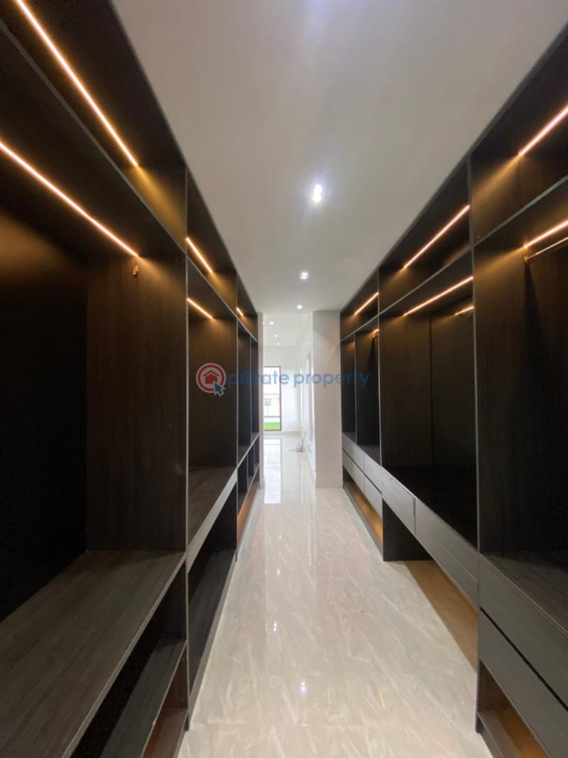 5 bedroom Detached Duplex For Sale Atlantic View Estate Lekki Expressway Lagos - 16